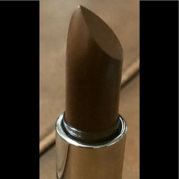 Calvin Klein Lipstick in Nutbrown made in Italy - Picture 2 of 5